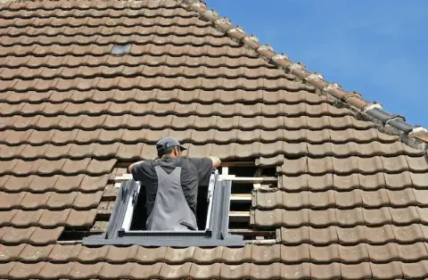 Pose de velux à Malville